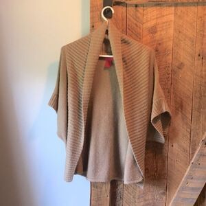 Joe shot batwing sleeves vest